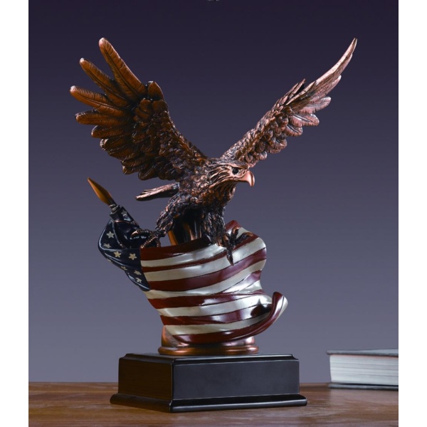Escultura de Aguila 51138